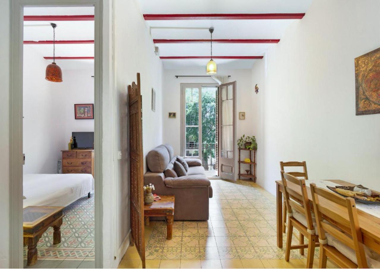 Great Apartment In Sagrada Familia With Balcony Barcelona Exterior photo