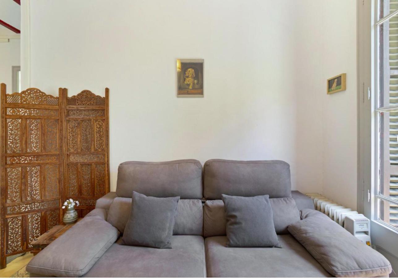 Great Apartment In Sagrada Familia With Balcony Barcelona Exterior photo