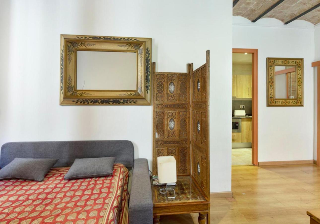 Great Apartment In Sagrada Familia With Balcony Barcelona Exterior photo